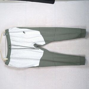 Nike Men's‎ Green & Gray Spartacus Slim Fit Sweat Pants Size XXL